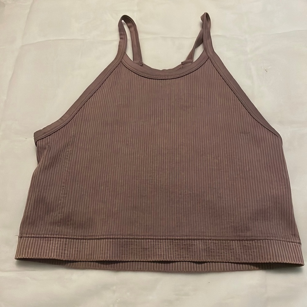 workout tank, size small. brand SO. purply pink color. supper cute!!